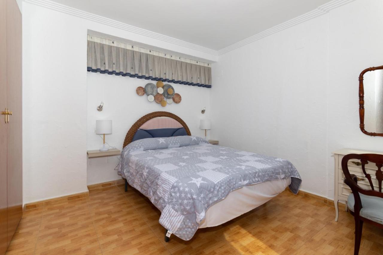 Unique Apartahotel 4-1 Torrevieja Eksteriør billede